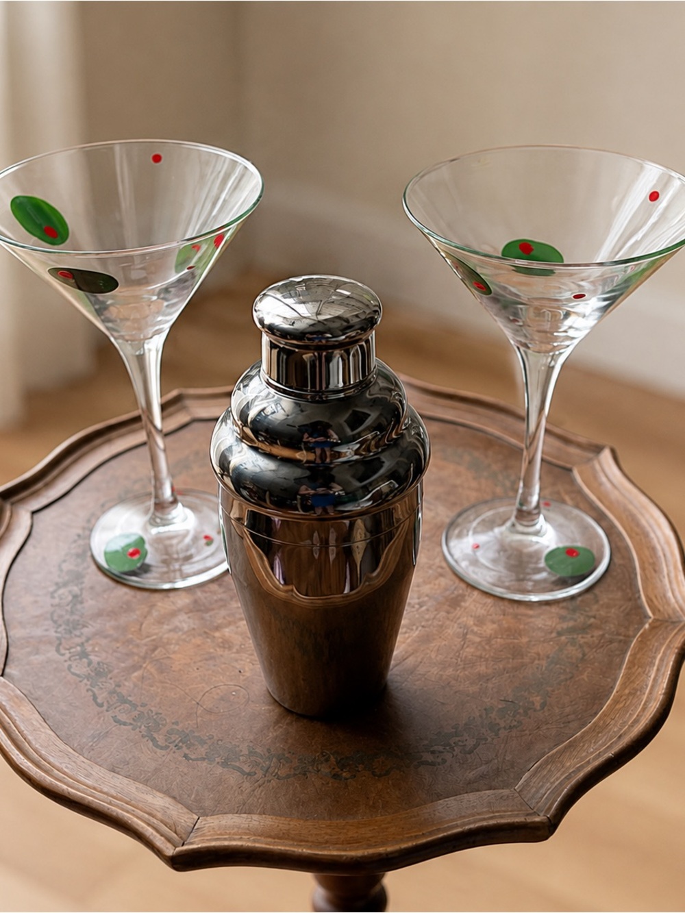 NWOT Martini Cocktail Set – Stainless Steel Shaker & 2 Olive Martini Glasses